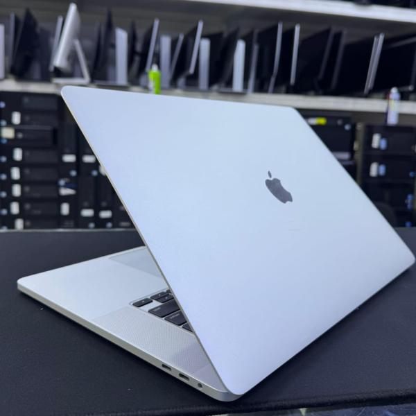MacBook Pro Core i9